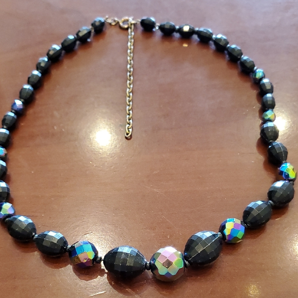Grey Sparkly Bead Necklace